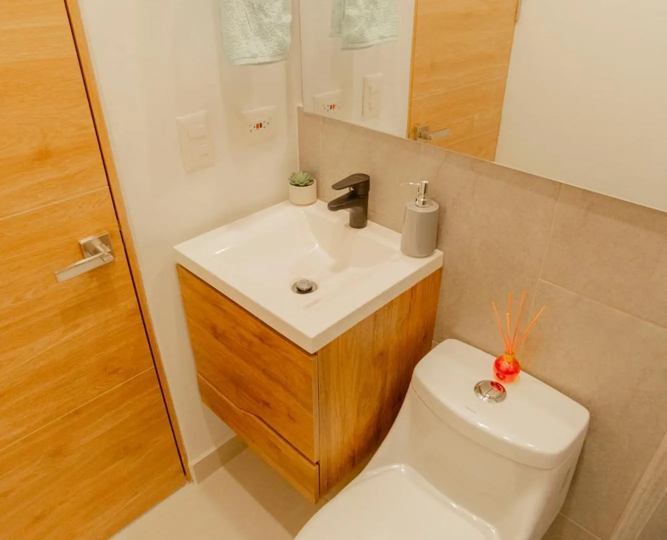 Exclusivo Apto En Santa Marta, Piscina, Cerca Del Aeropuerto Y La Playa 산타마르타